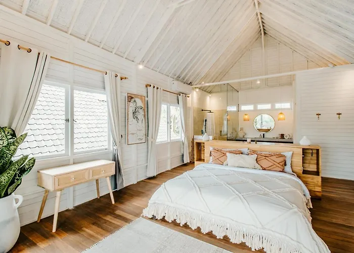 Villa Villa Love